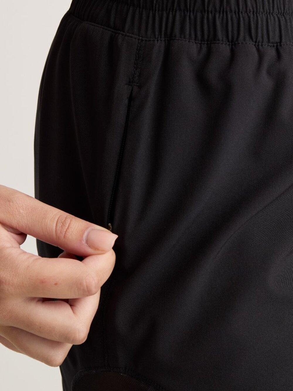 Quince Classic Running Shorts 4" - Picture 6 of 9